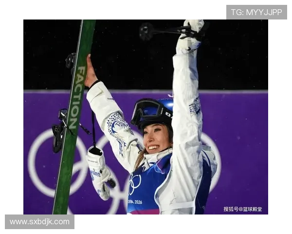 谷爱凌逆袭中国队四人全进决赛